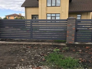 Забор жалюзи 72 метра фото в Новопетровском